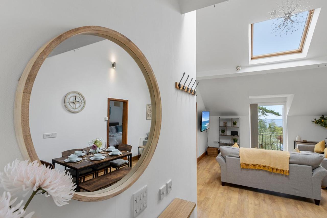 Stunning Sea View Whole Home In Torbay Close To Beach Torquay Buitenkant foto