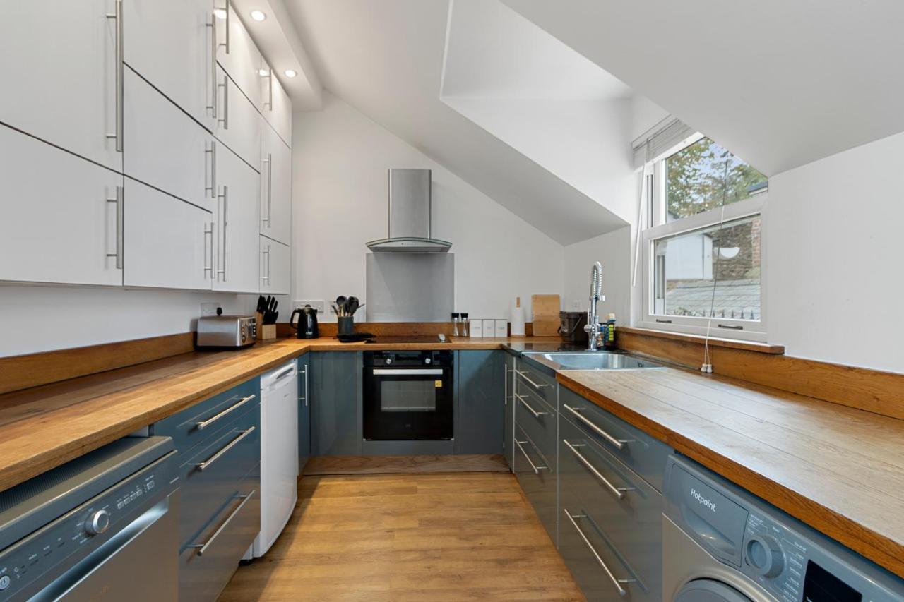 Stunning Sea View Whole Home In Torbay Close To Beach Torquay Buitenkant foto